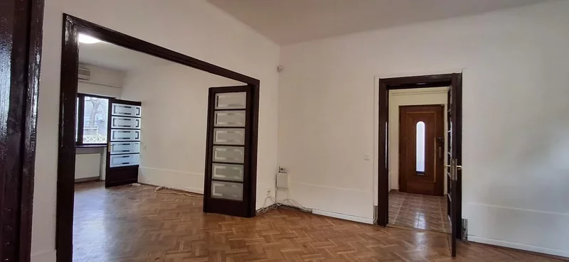Cotroceni, parter in vila, 4 camere, pentru birouri